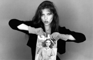 A Photo of Bebe Buell